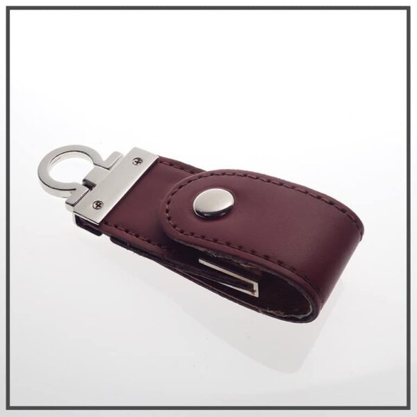 Clé usb en cuir Travel – Image 11