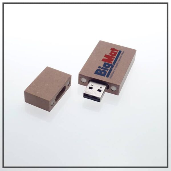 clé usb publicitaire personnalisée carton