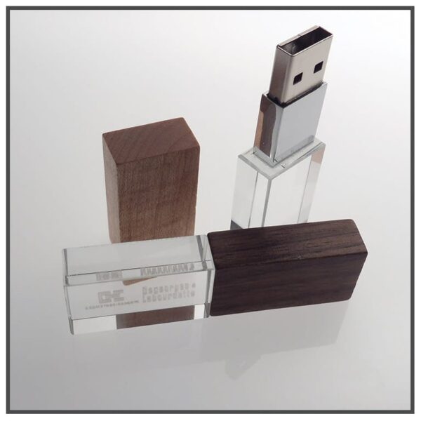 clé usb en verre et bois gravée