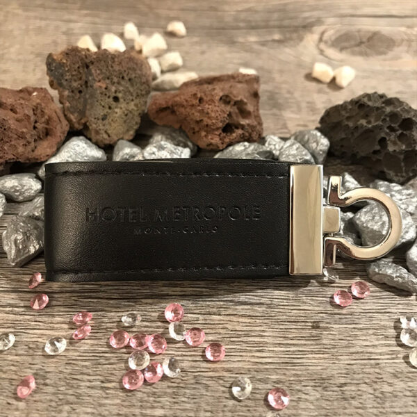 clé usb en cuir à personnaliser