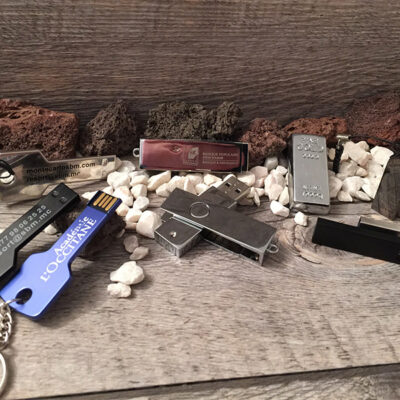 gamme de clés usb personnalisées en métal et acier