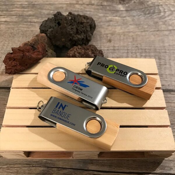 Clé USB C personnalisée en bois
